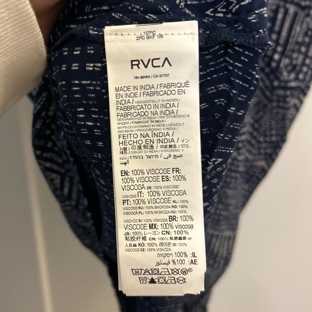 NWT RVCA Nolan Navy Blue Print Dress - Picture 9 of 11